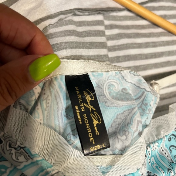 Blue Paisley Teddy - Picture 6 of 6